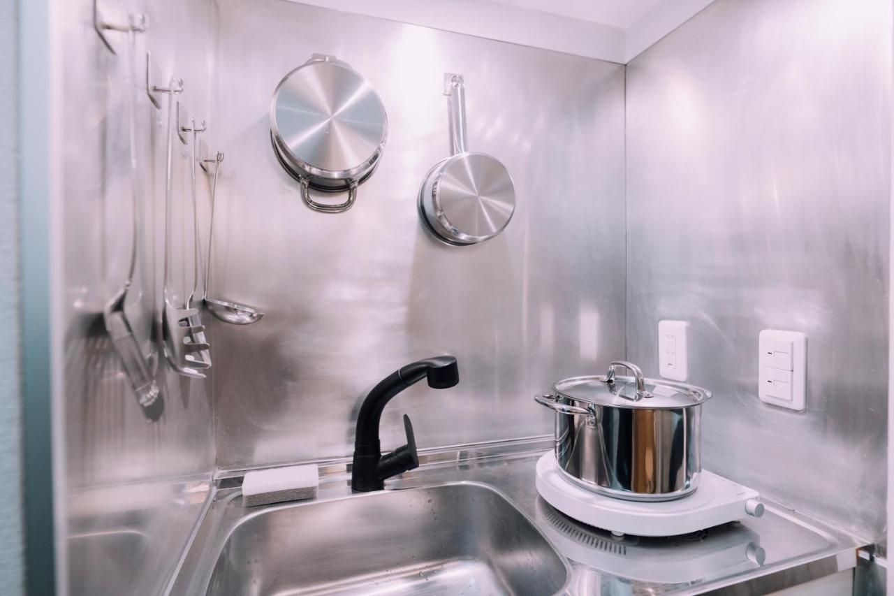 Apartment Minimalist Loft Namba Compact Studio With A 24-hour Gym Ma501 *