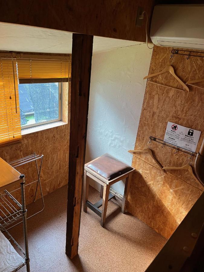 44 Higashimikuni Hostel *