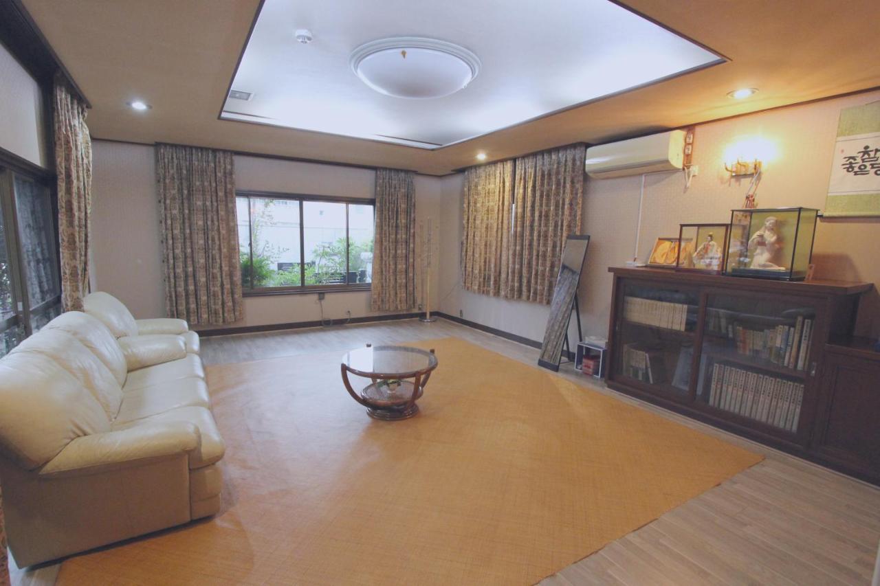 Guest house I Traditional Osaka