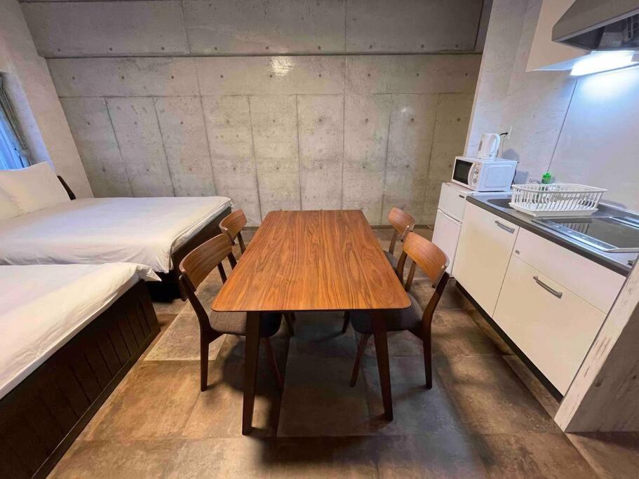 Wolf Pack 22 Apartment