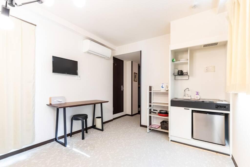 Apartment 楓ホテル402