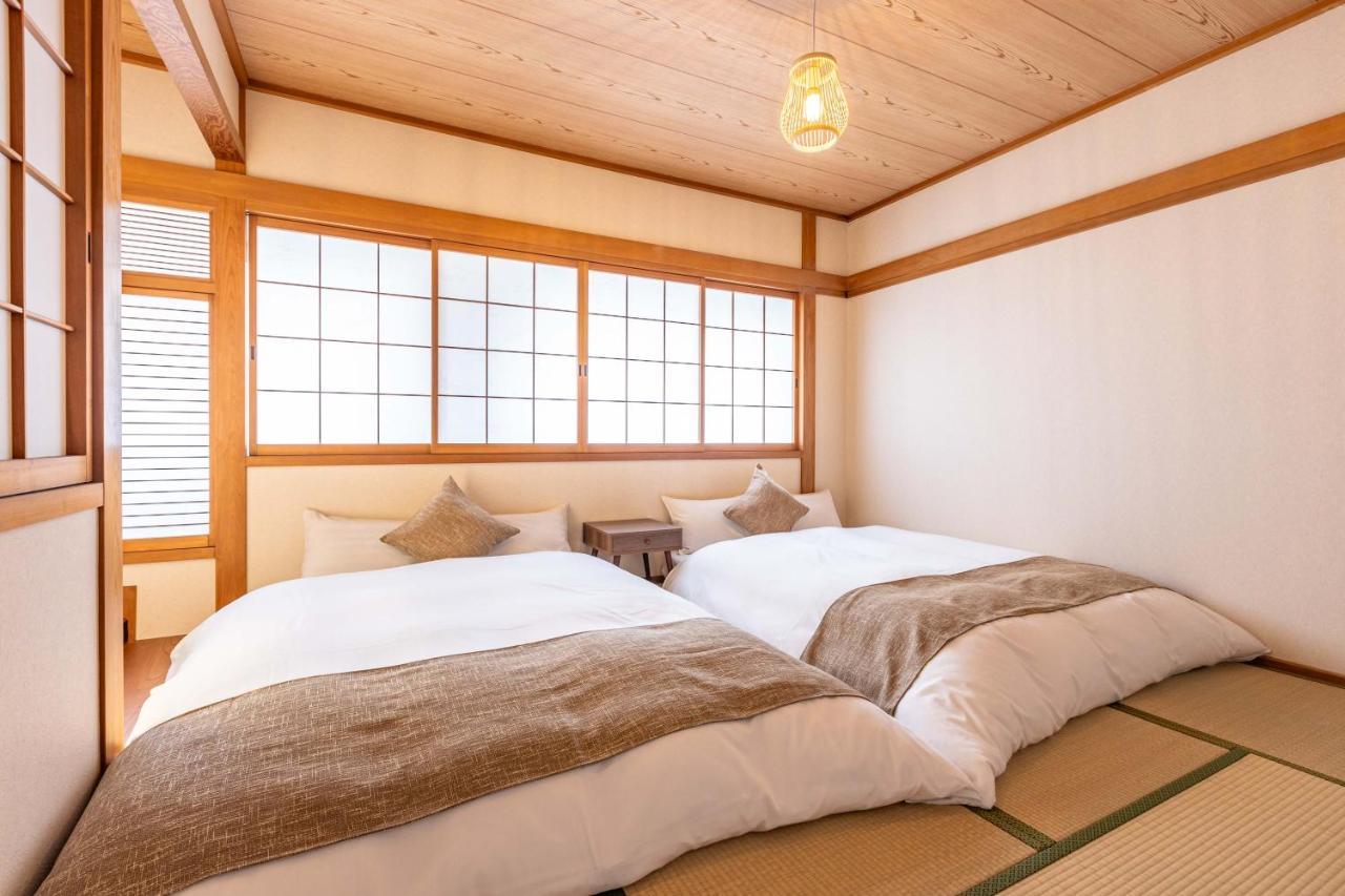 Precious House Nipponbashi Apartment