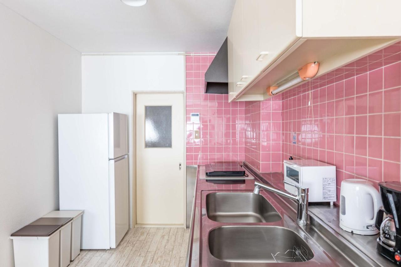 Precious House Nipponbashi Apartment