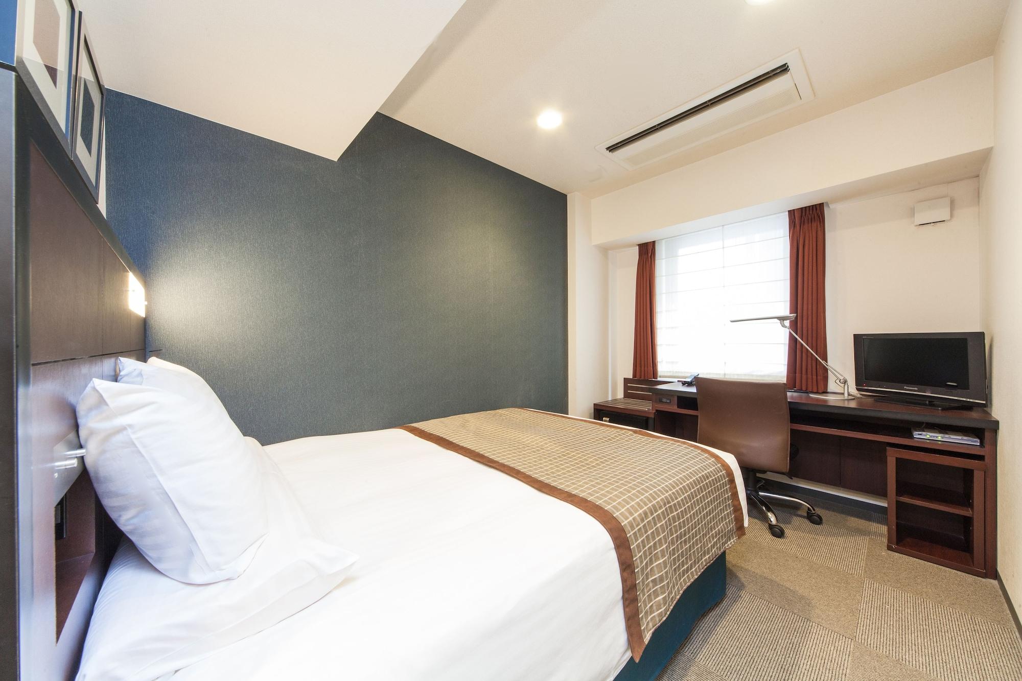 Mystays Sakaisuji Honmachi Hotel 3*
