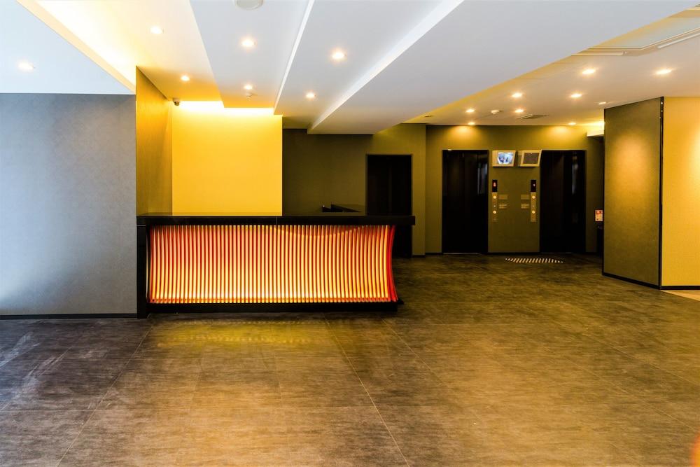 Hotel Kuromon Crystal