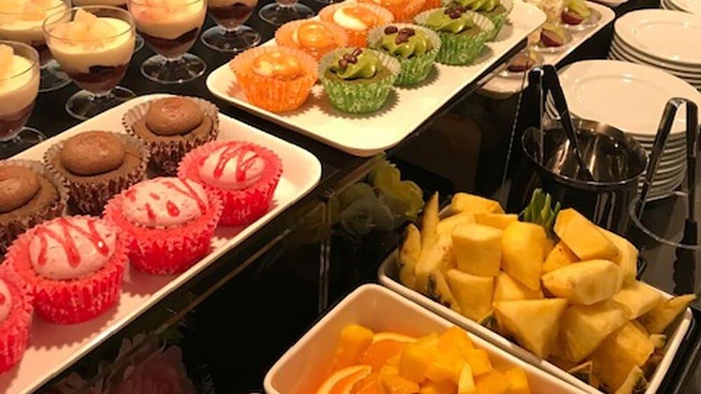 Sarasa Shin-osaka 4* Osaka
