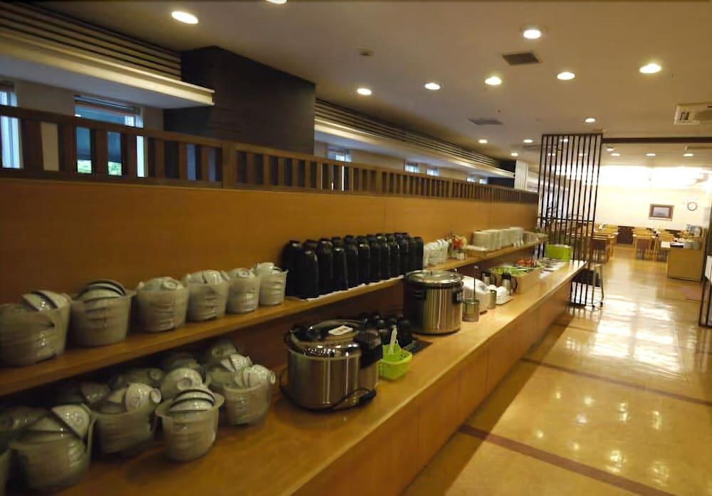 Route-inn Honmachi Hotel