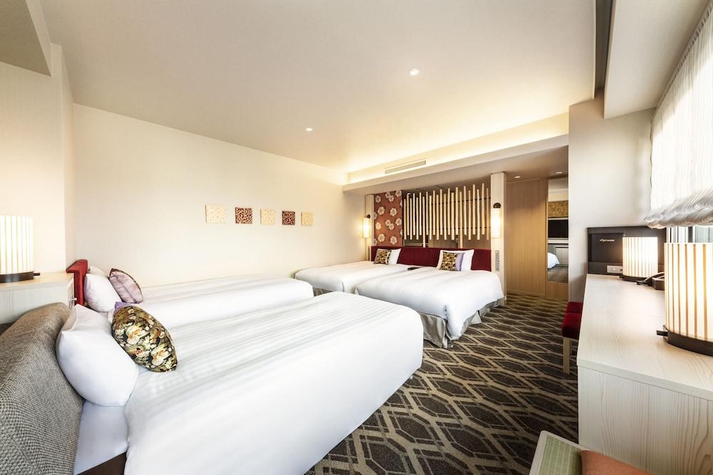 Hanshin Annex Hotel 4*