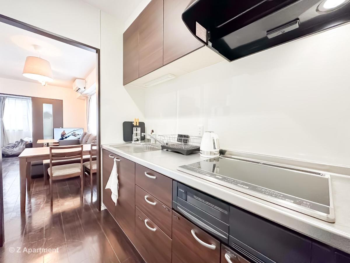 Apartment Z Ment 大阪通天閣玩具街旅居 *