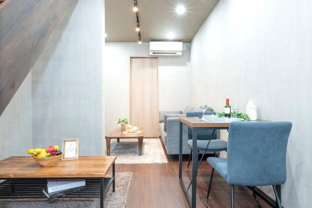Kyobashi House Entire House For Rentー 京橋一軒家完全貸切