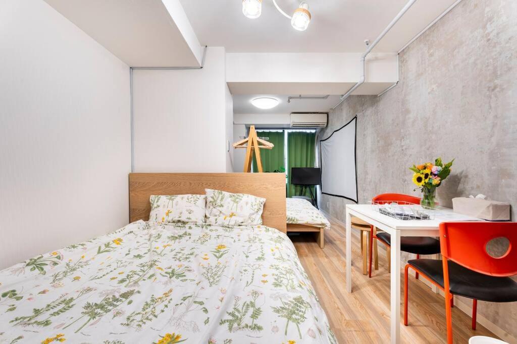 Apartment Haven: Hommachi Station 2-minute Walk
