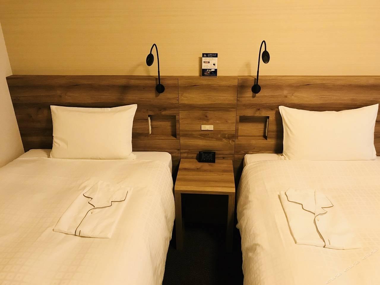 Hotel Smile Premium Higashishinsaibashi