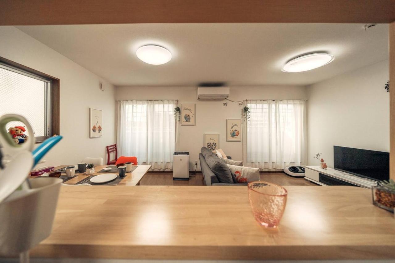 Kurisu1 Warm New Design 9 Ppl Family House Osaka
