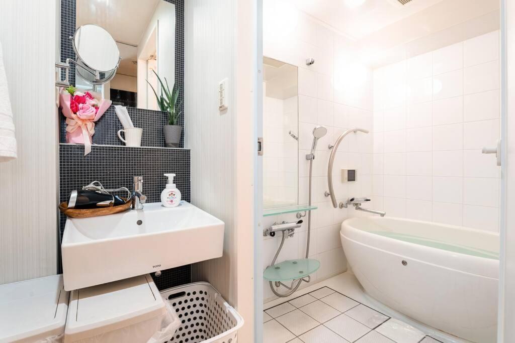 Private Rental: Authentic Local Experience Apartment