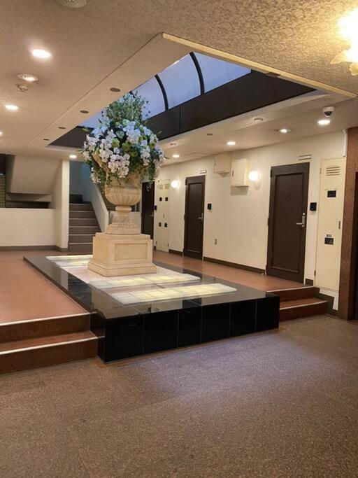 Apartment Good Location, Convenient Transportation Nipponbashi Station 4 Minutes Dotonbori 6 Minutes Kuromon Market 8 Minutes Double Bed O5 *