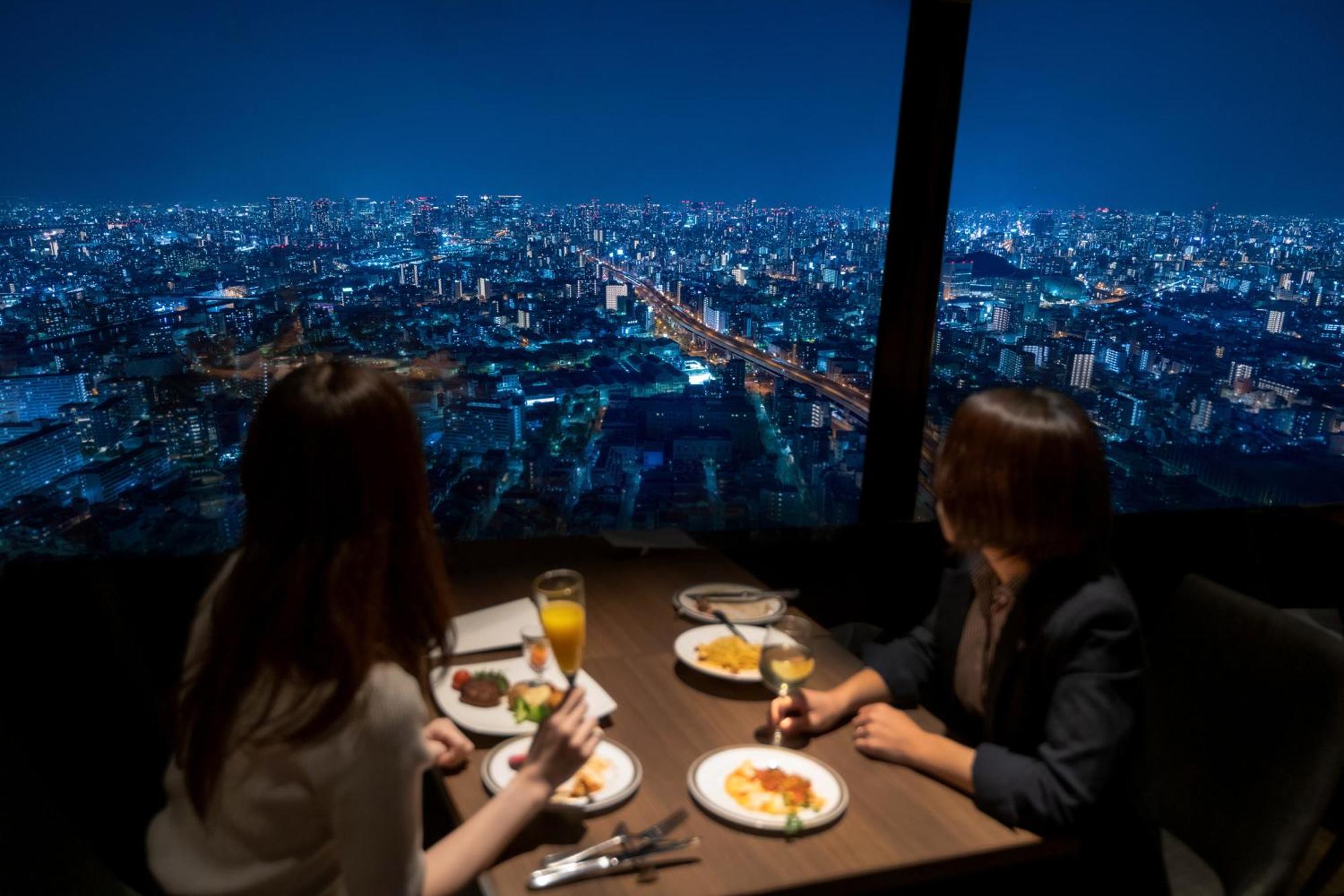 Art Bay Tower Osaka