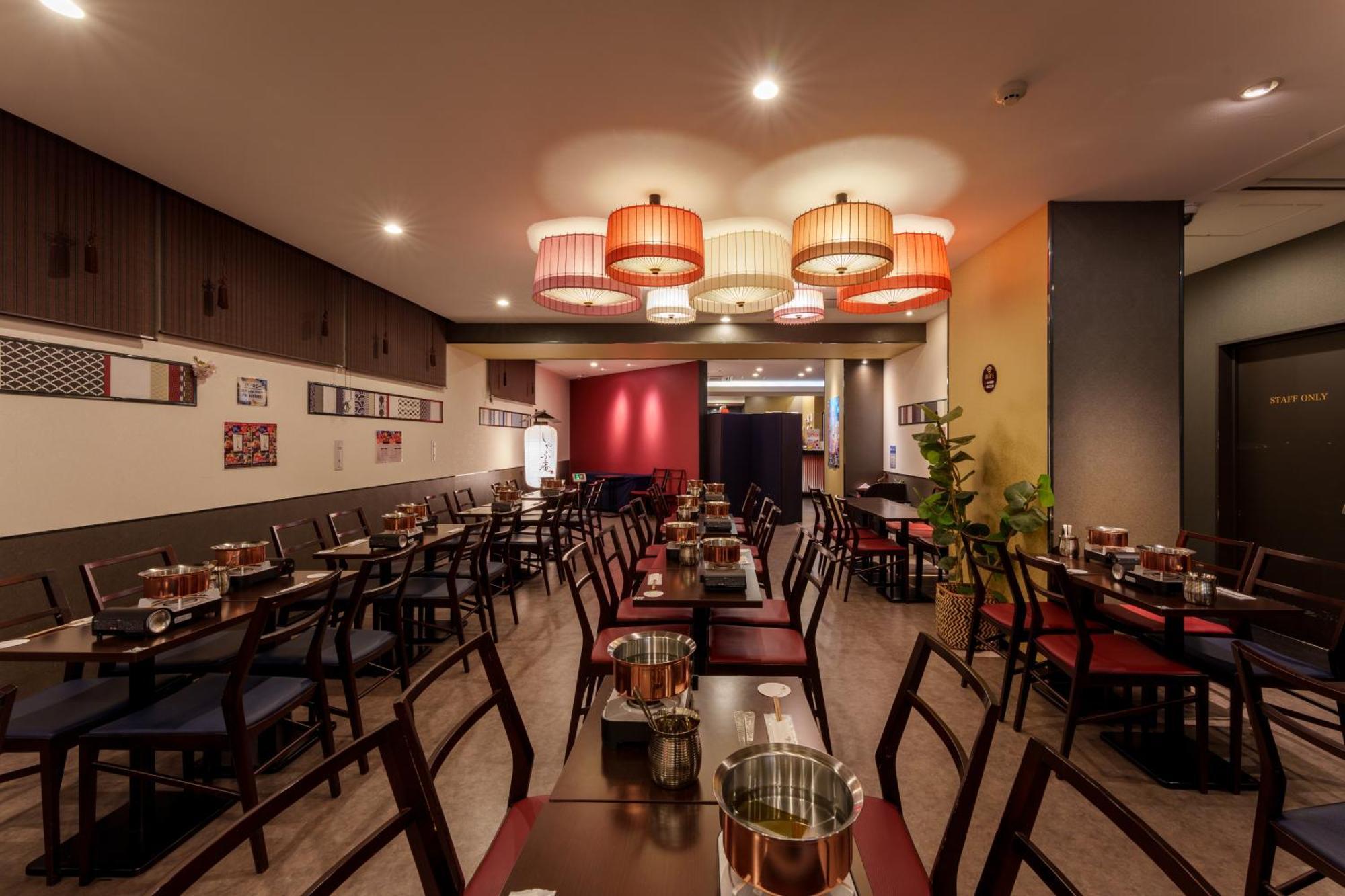 Kuromon Crystal Hotel 4*