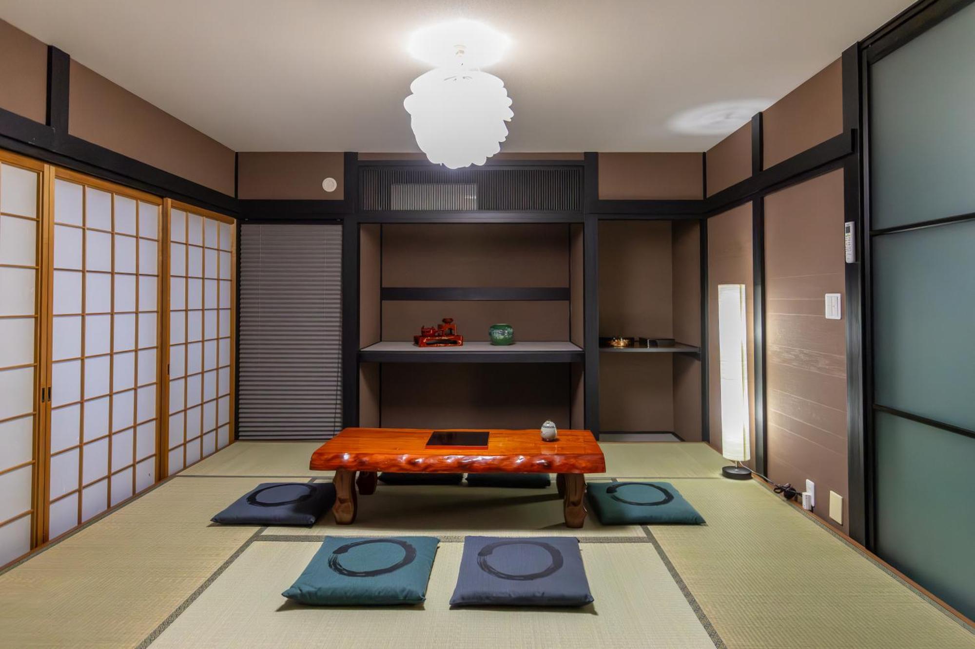 豊月荘 Toyotsuki Apartment *