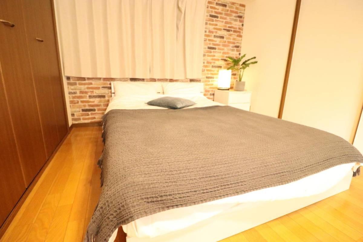 セカンドハウス Jr新大阪駅2分京都奈良へ抜群の立地 無料高速wifi 102 Apartment *
