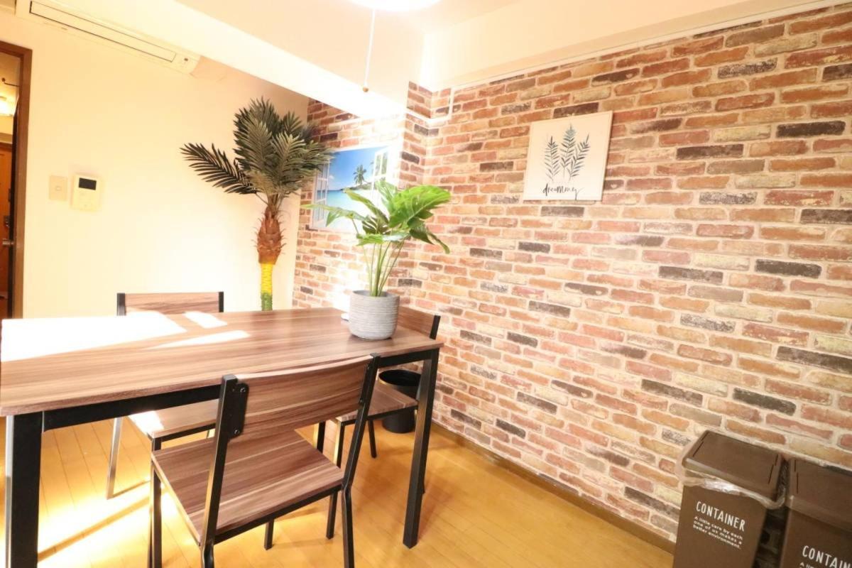 Apartment セカンドハウス Jr新大阪駅2分京都奈良へ抜群の立地 無料高速wifi 102 Osaka