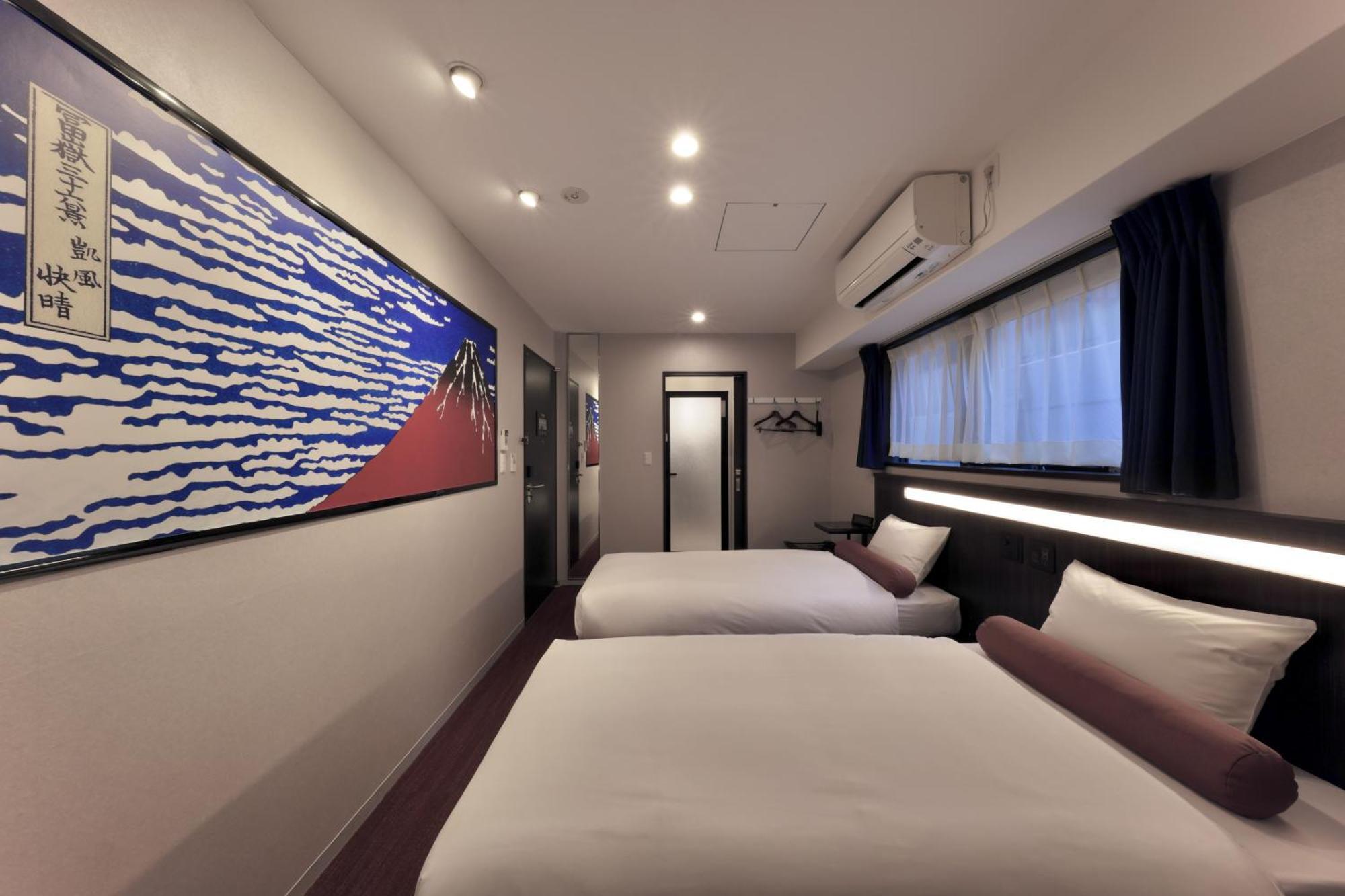 Kuromon Crystal Osaka