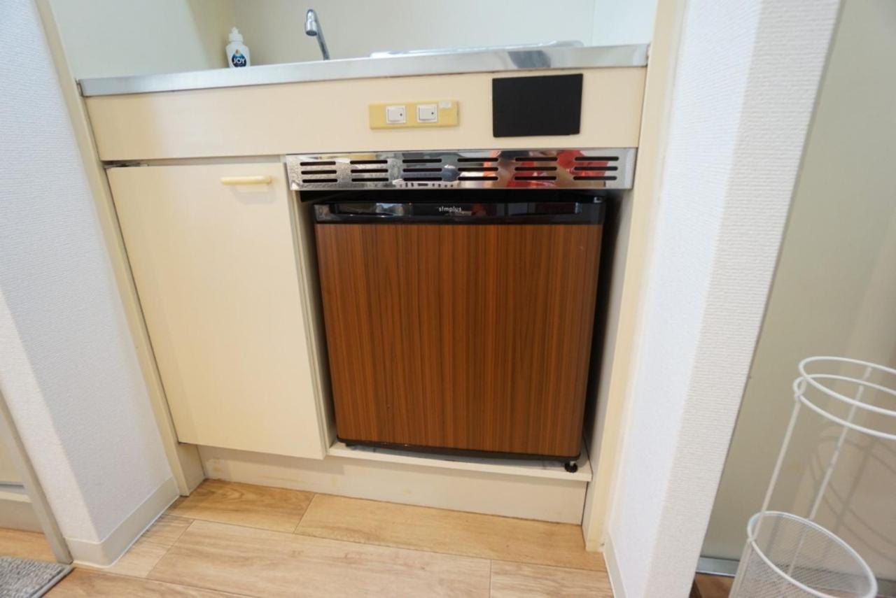 Apartment House Floor Assemble 403 *