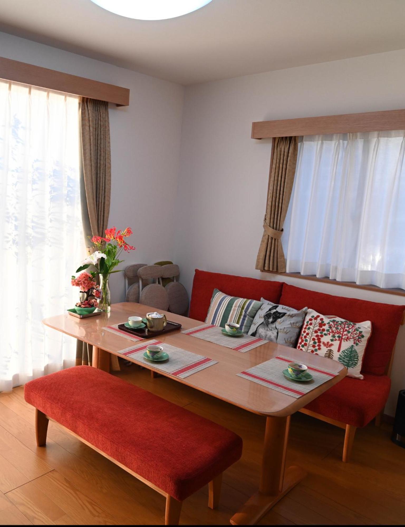 Villa Ja Lan's Villa: Spacious 3-bedroom Near Kinjo Station Osaka