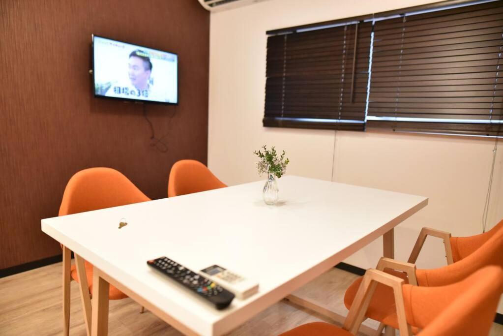 Villa 通天閣3室1廳2層獨立屋/ 地鐵2站到難波/心齋橋道頓堀 Osaka