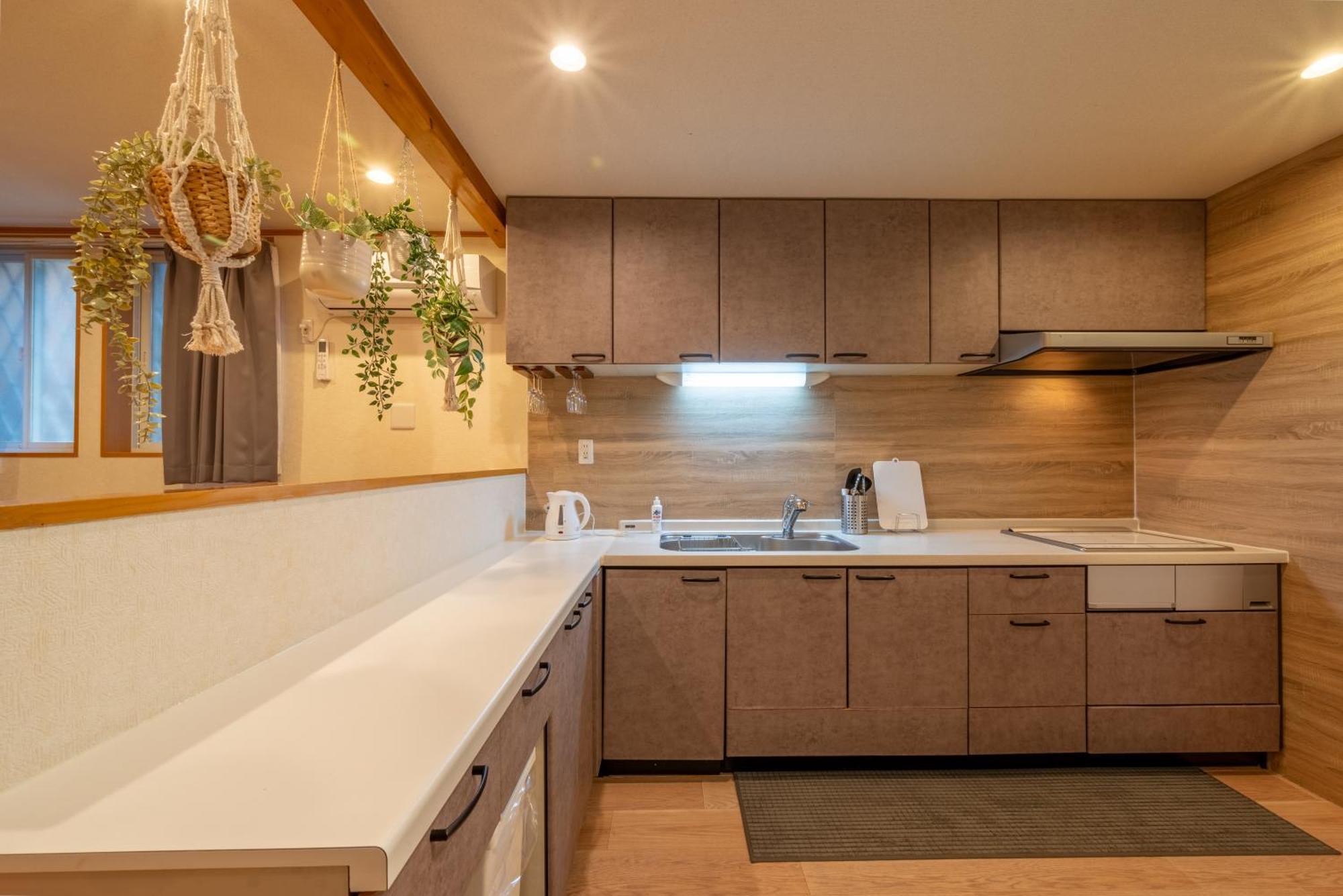 Holiday home New Open 天神橋筋六丁目駅徒歩1分 バーカウンター付き一軒家 天満居酒屋街徒歩3分 梅田 難波10分