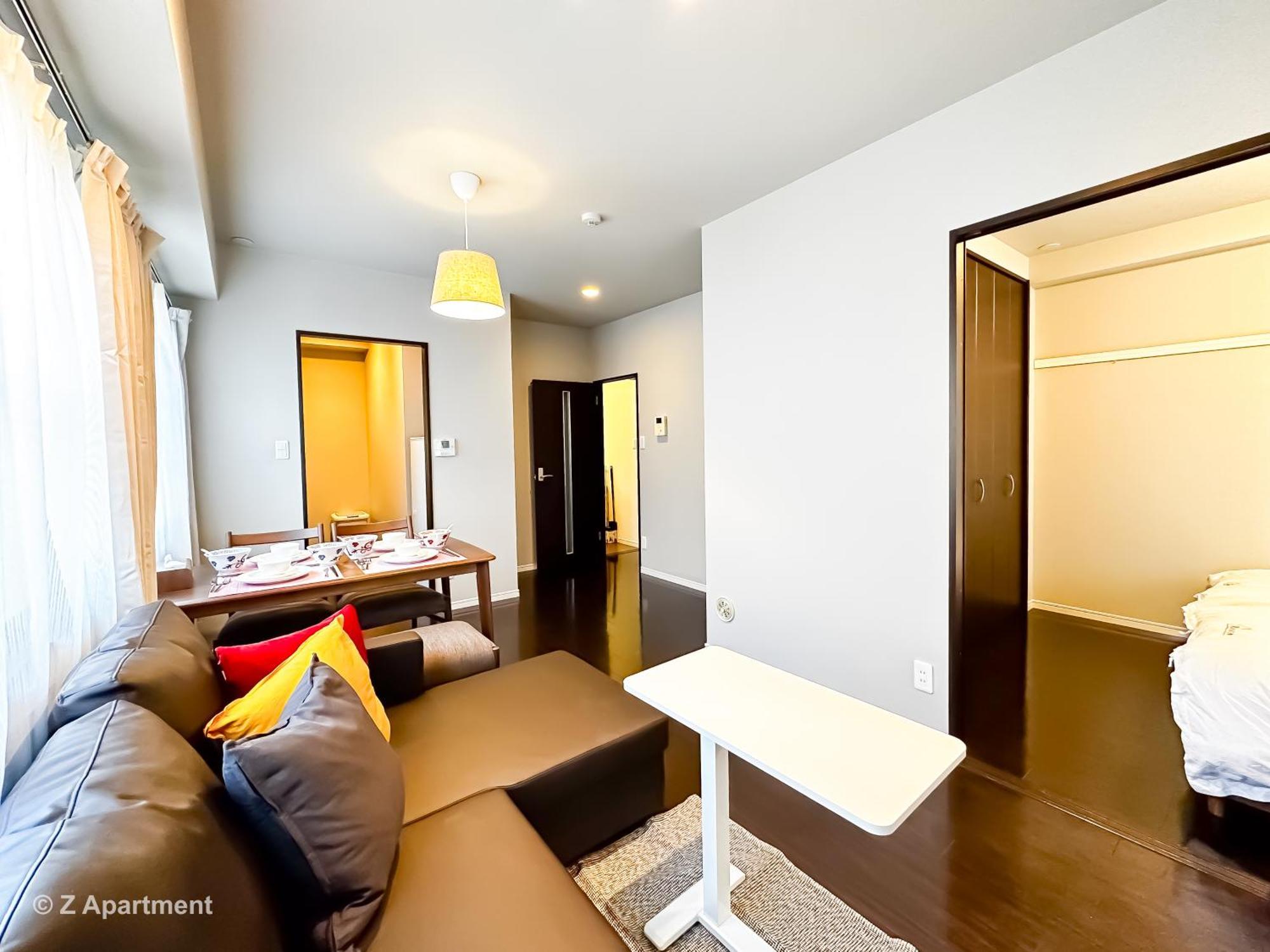 Apartment Z Ment 大阪通天閣玩具街旅居