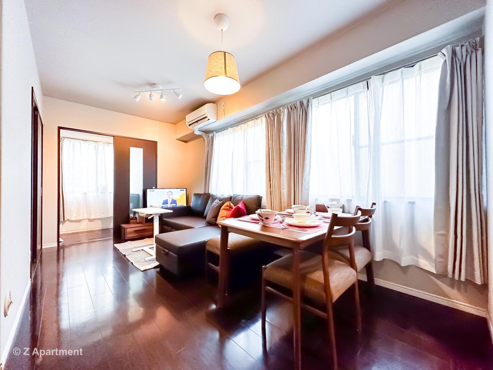 Apartment Z Ment 大阪通天閣玩具街旅居 Osaka
