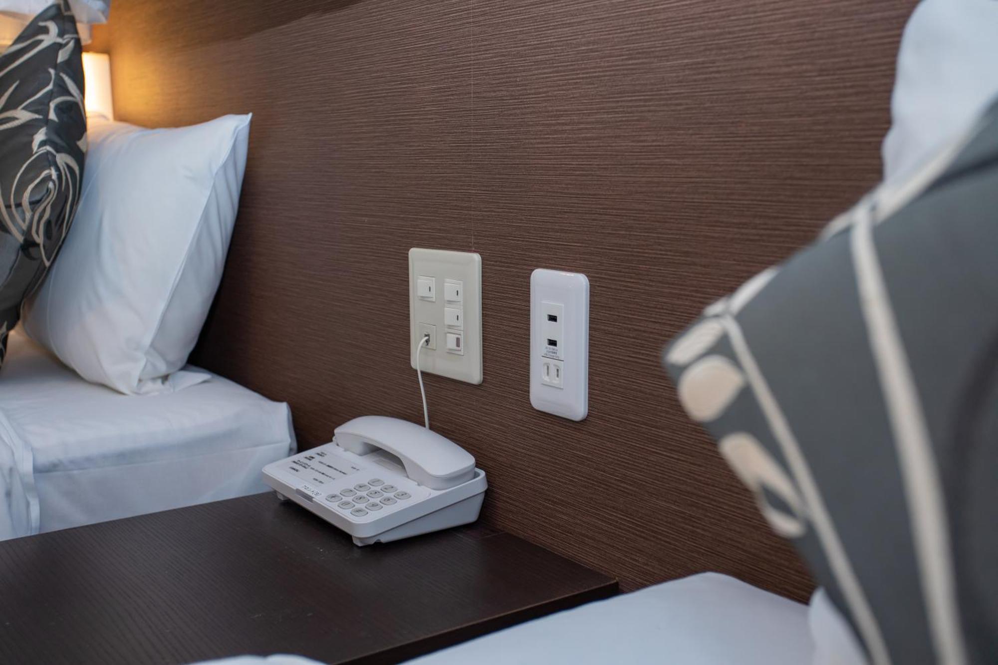 Axiainn Osaka-uehonmachi 3* Osaka