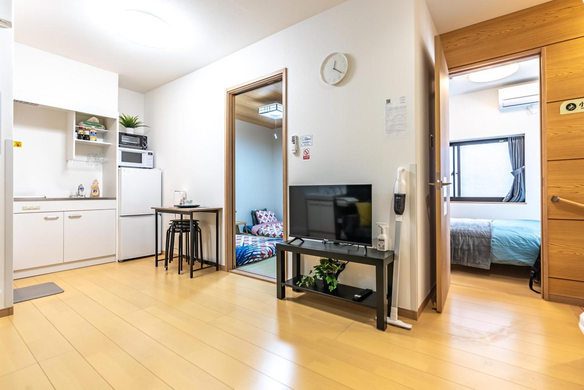 Apartment Furinkyo・楓林居 9号館