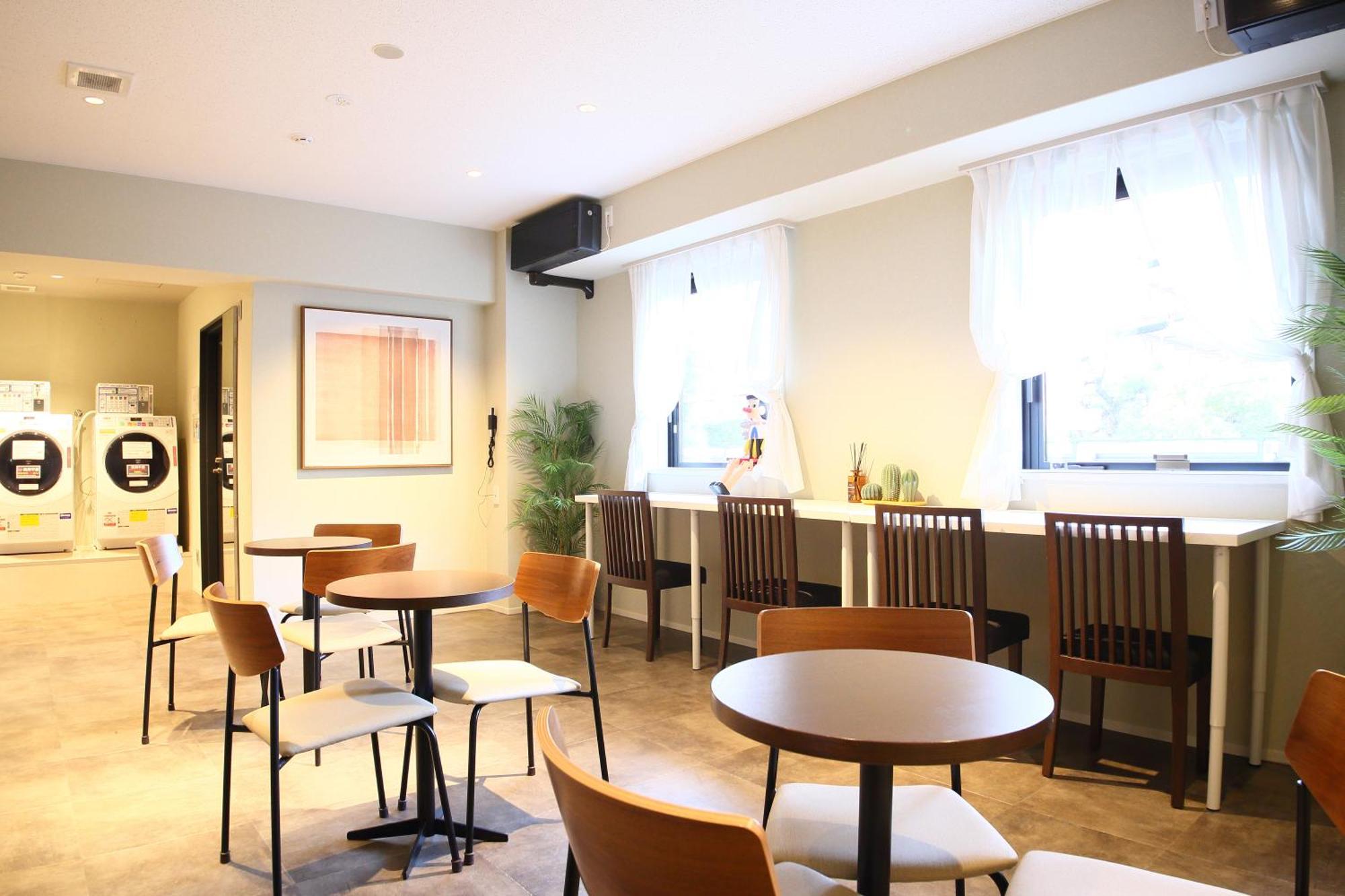Dynasty & Hotel Osaka