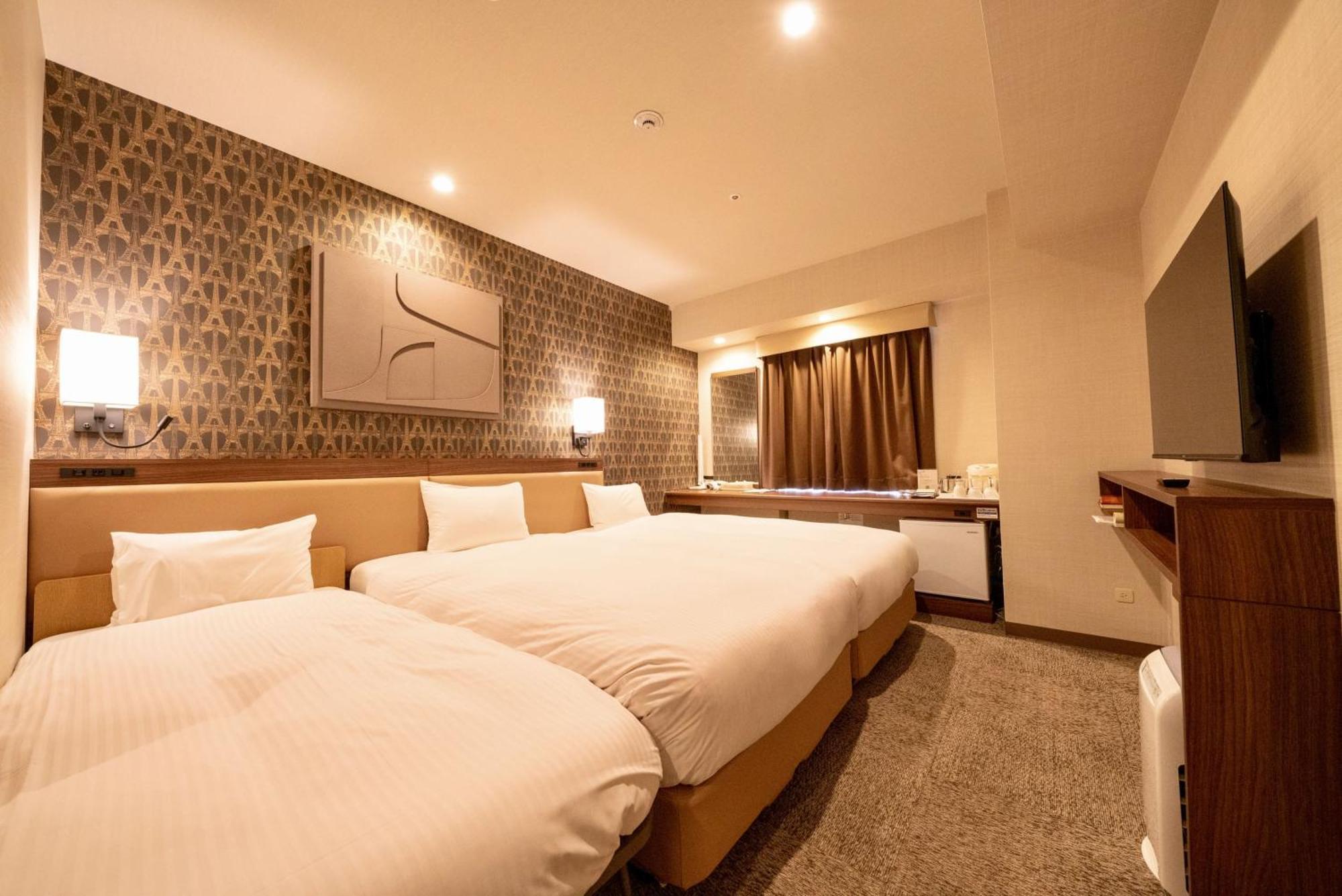 Fukuracia Osaka-bay Hotel 3*