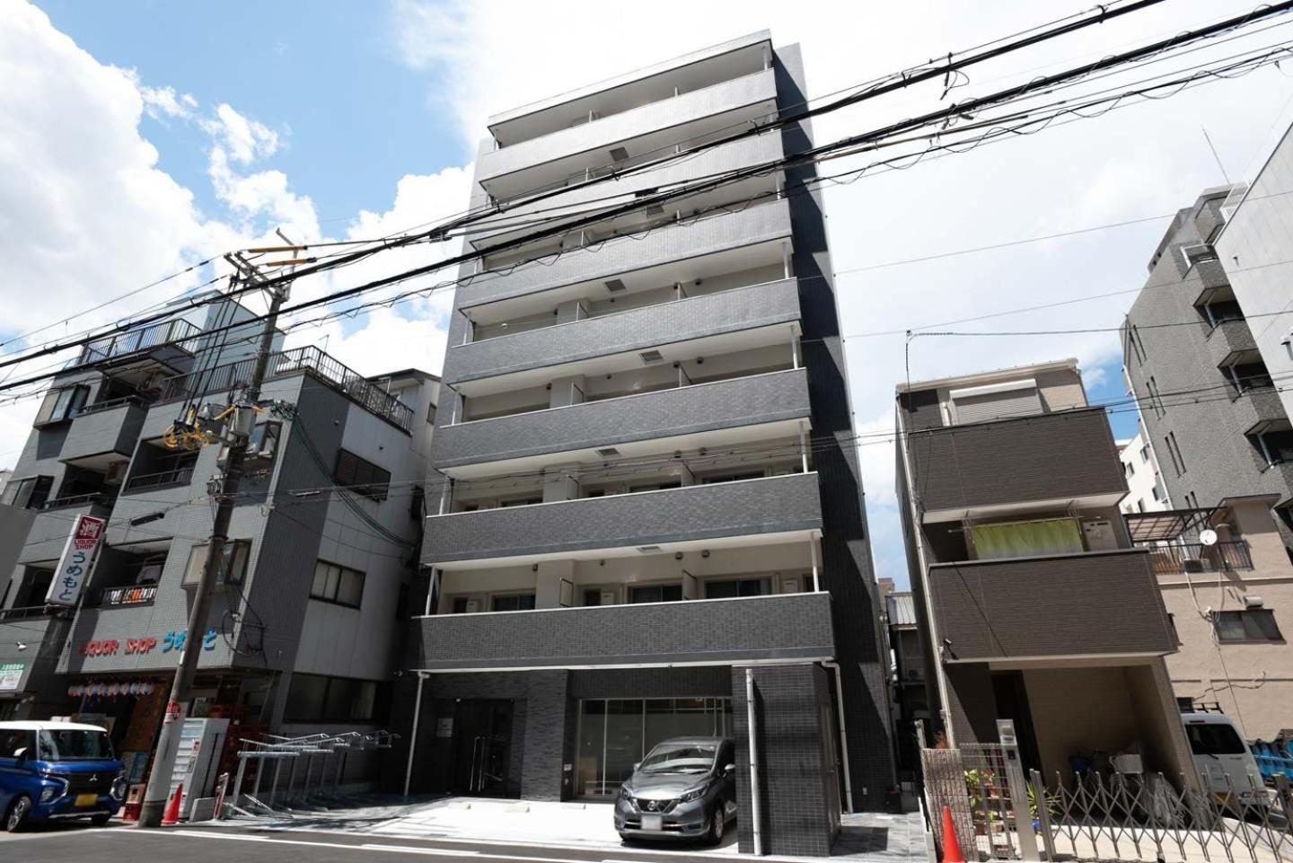 Art Shin-osaka West Apartment *