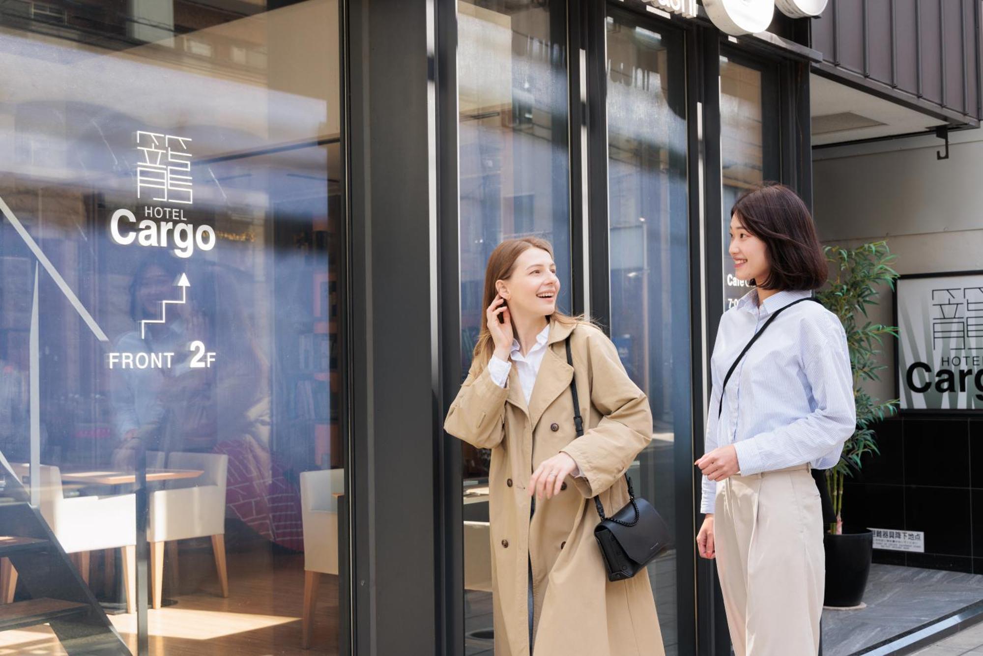 Cargo Shinsaibashi Capsule hotel