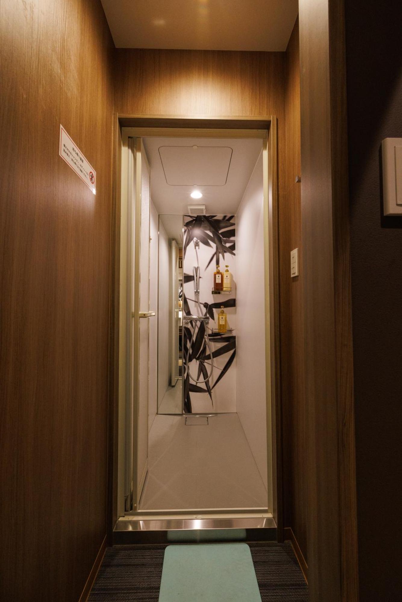 Capsule hotel Cargo Shinsaibashi Osaka