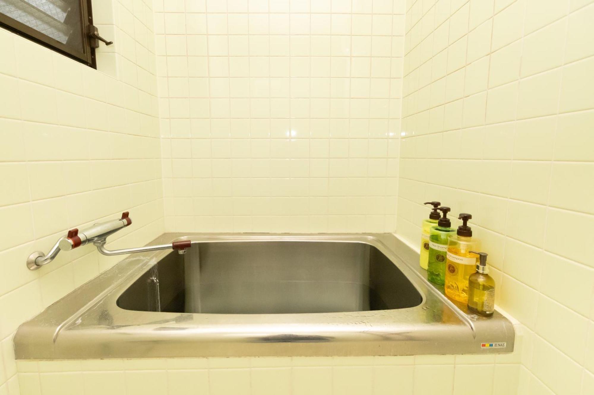 からから - Self Check-in Only Bahay bakasyunan Osaka