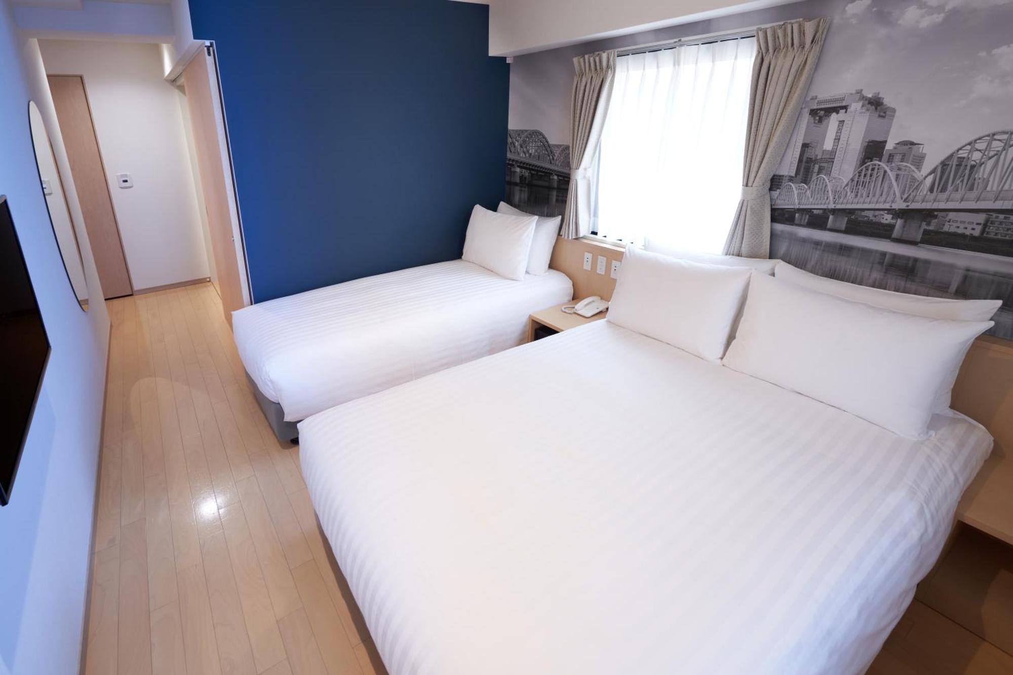 Travelodge Honmachi Hotel