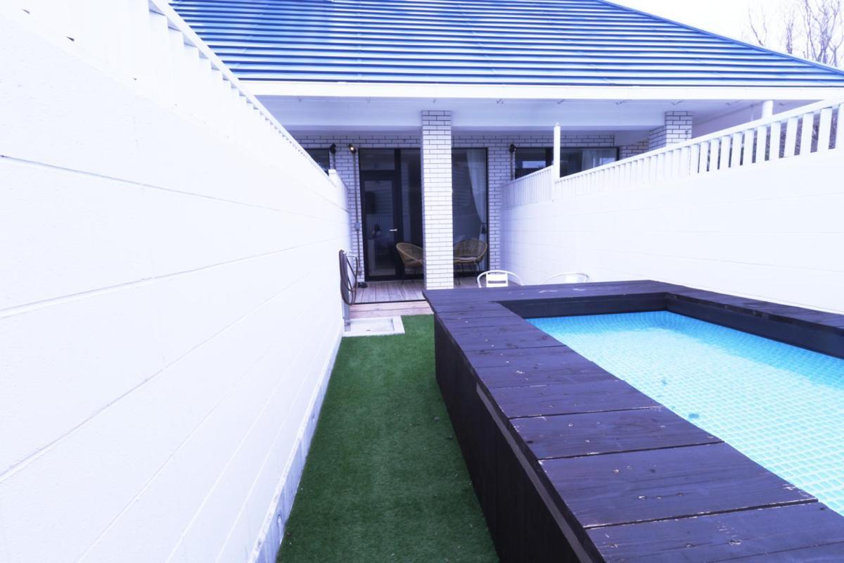 Hokko Marina Hull Hotel