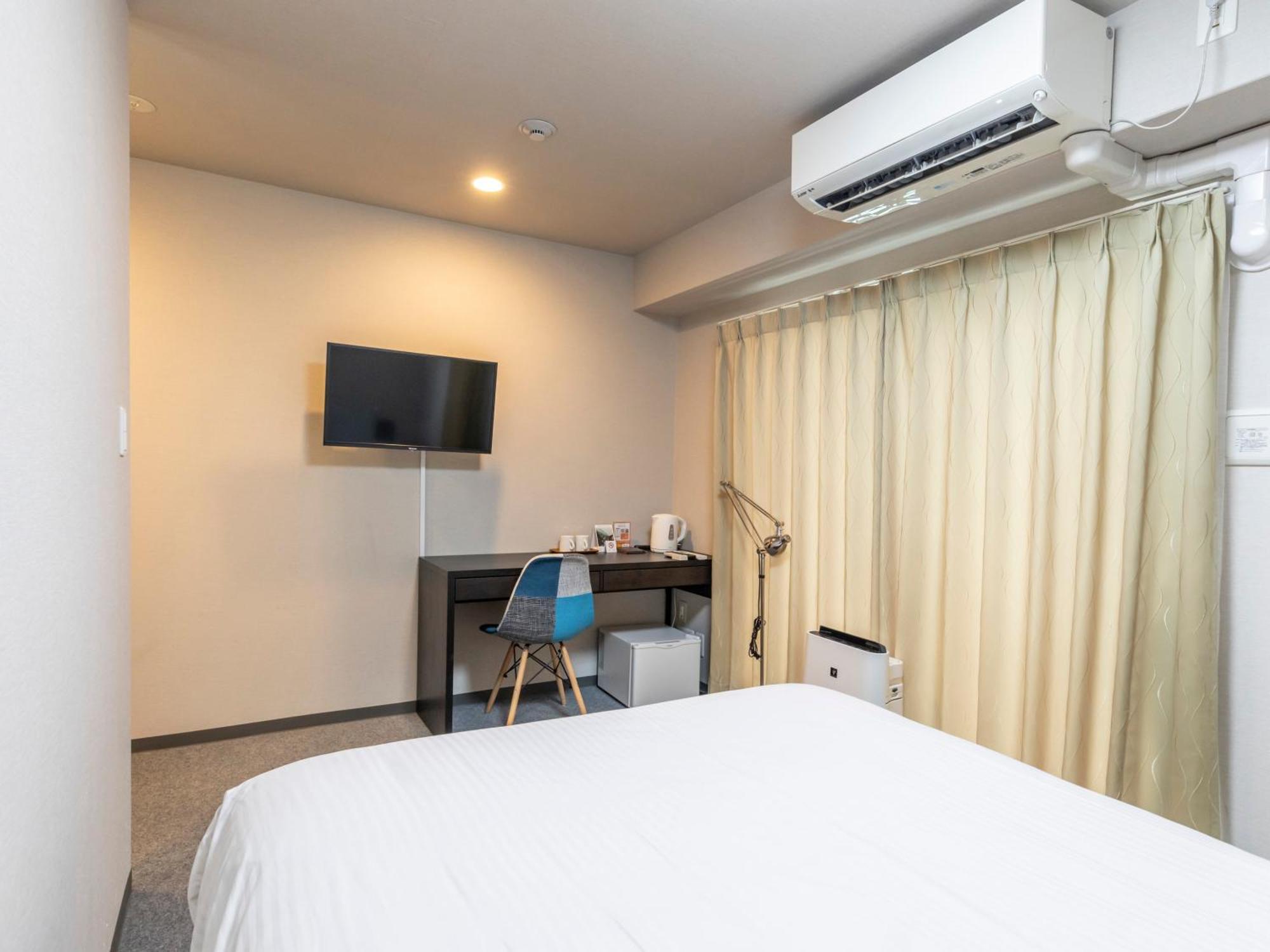 Tabist Unihotel Midosuji Hommachi Hotel