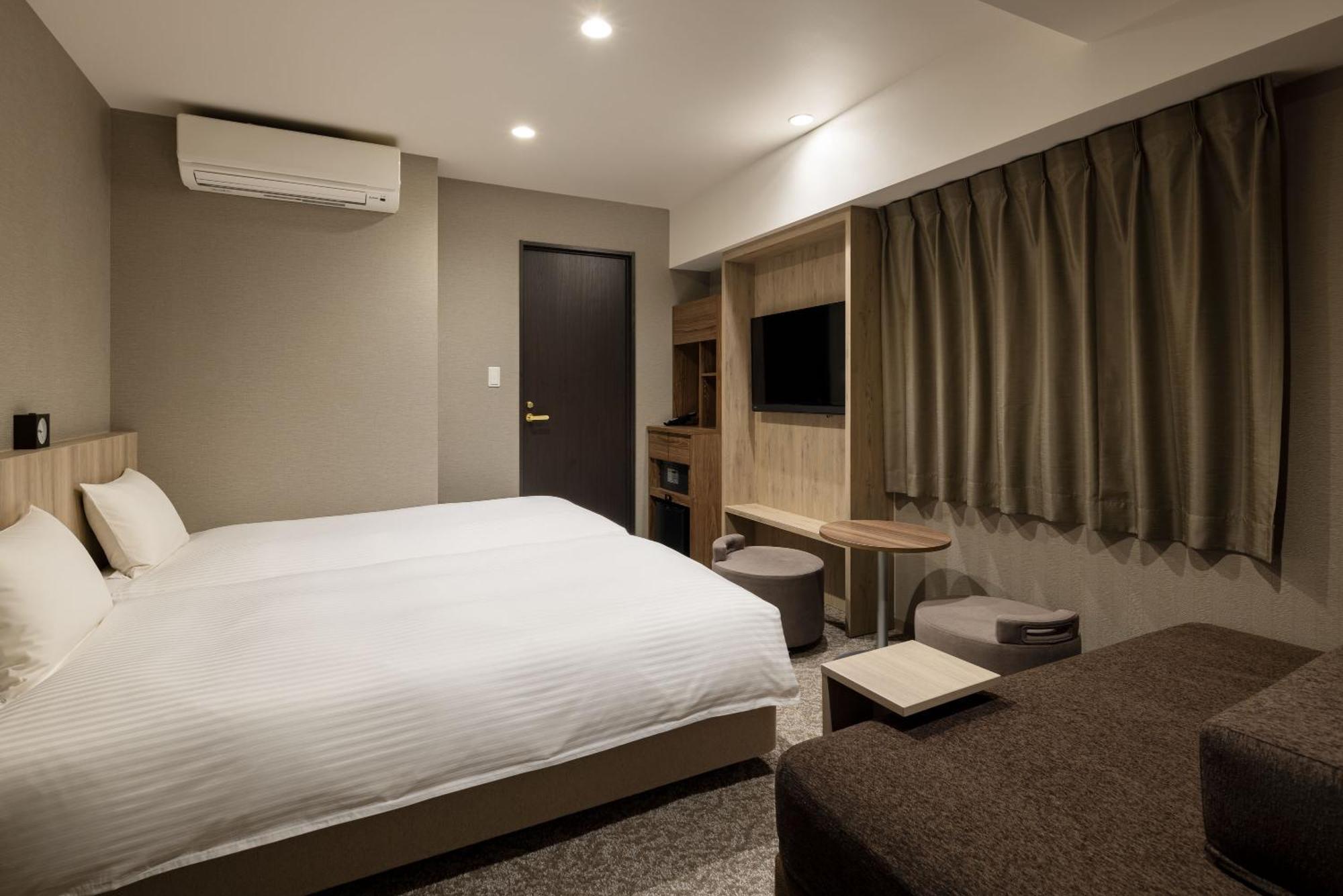 Hotel the b namba-kuromon 4*