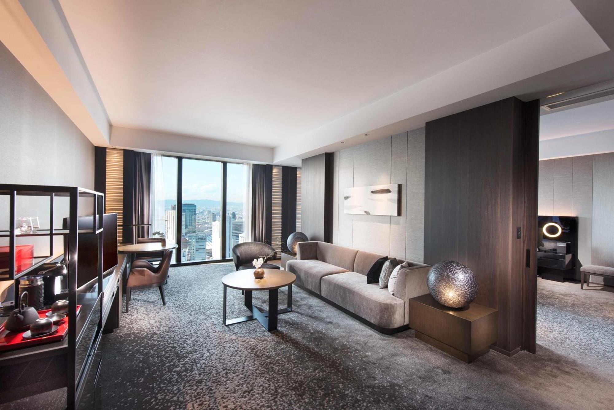 Hotel Conrad Osaka