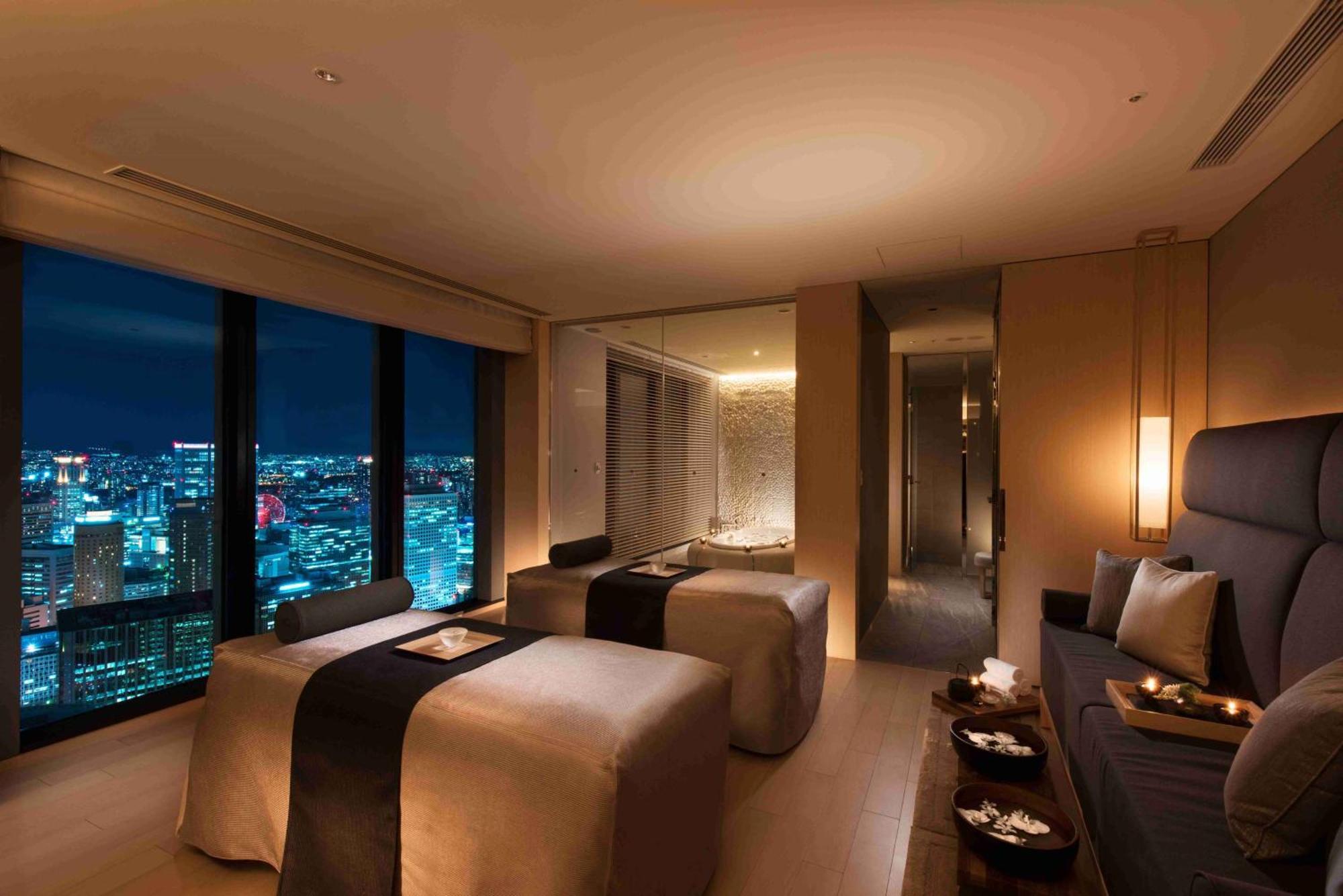 Conrad 5*