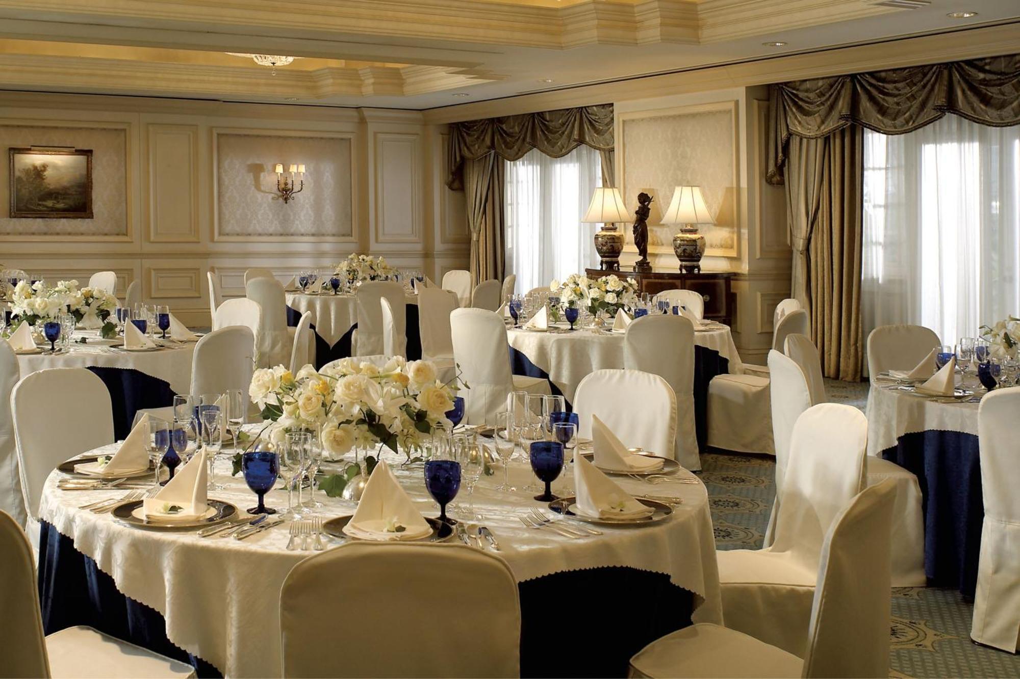 The Ritz-carlton