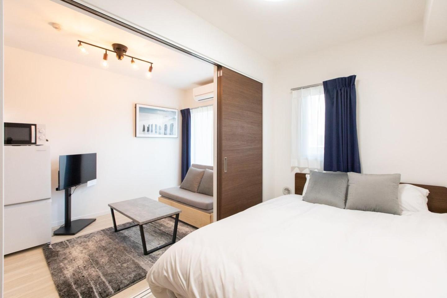 Art Shin-osaka West Apartment Osaka