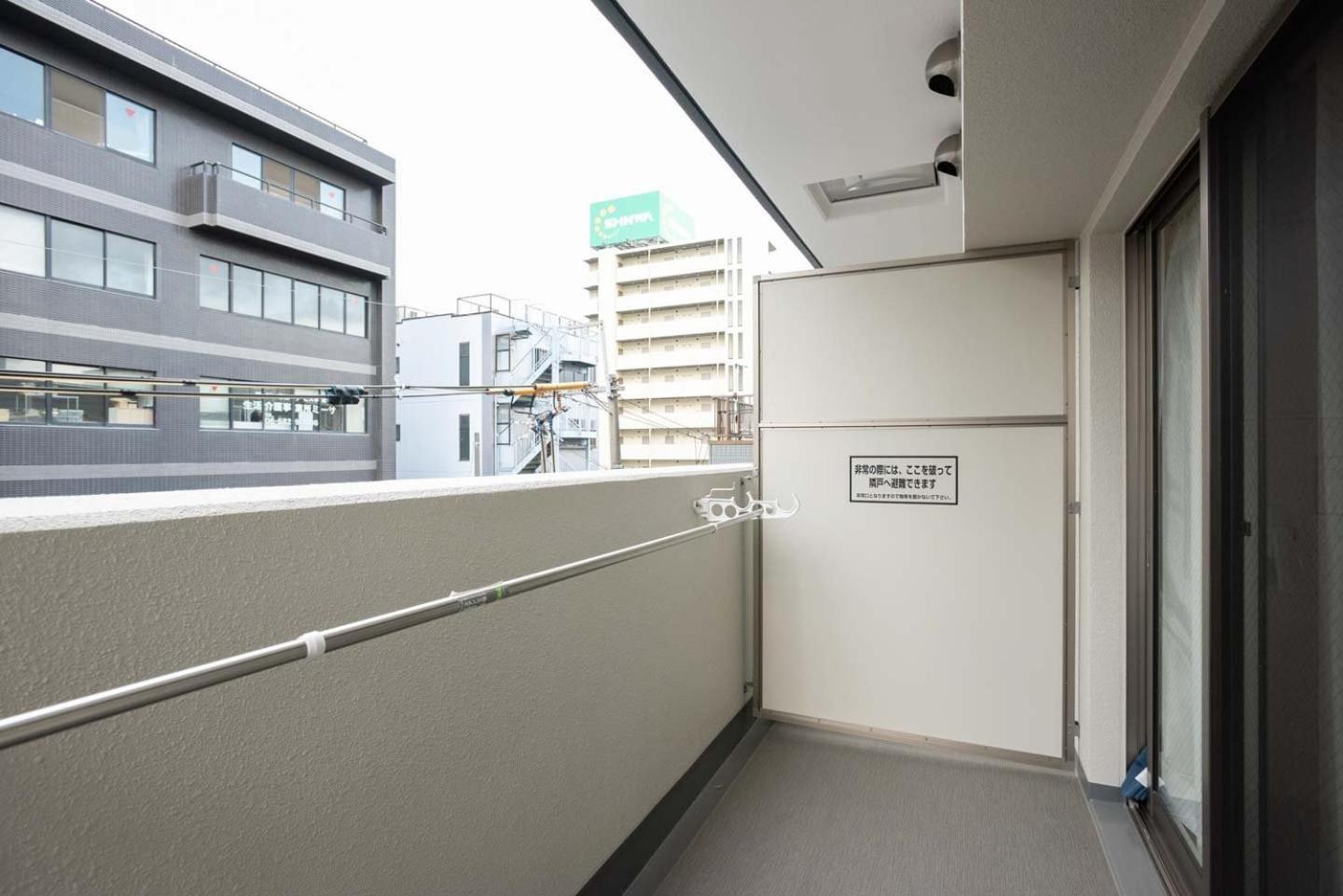 Art Shin-osaka West * Osaka