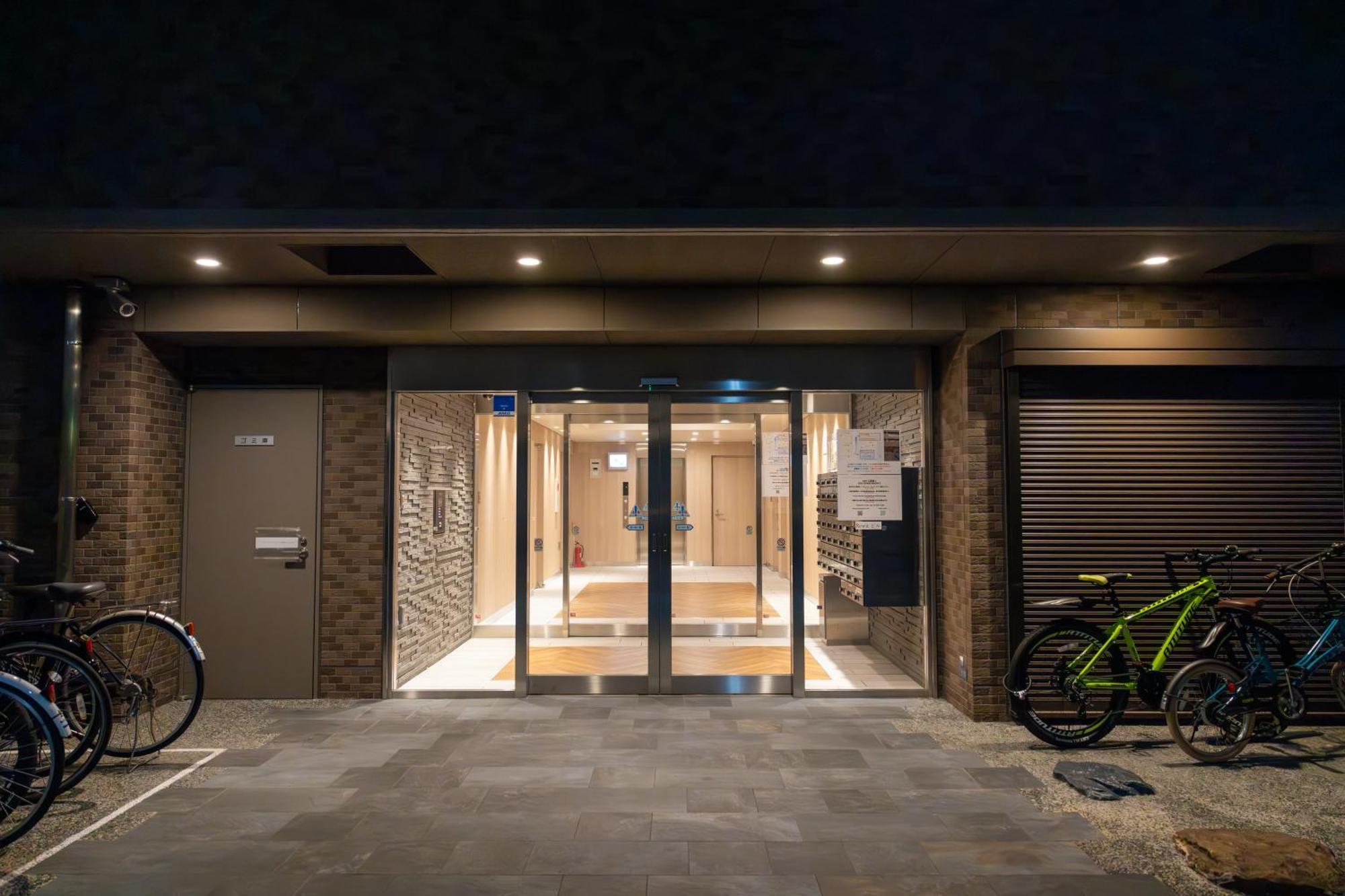Rewit Building Apartment