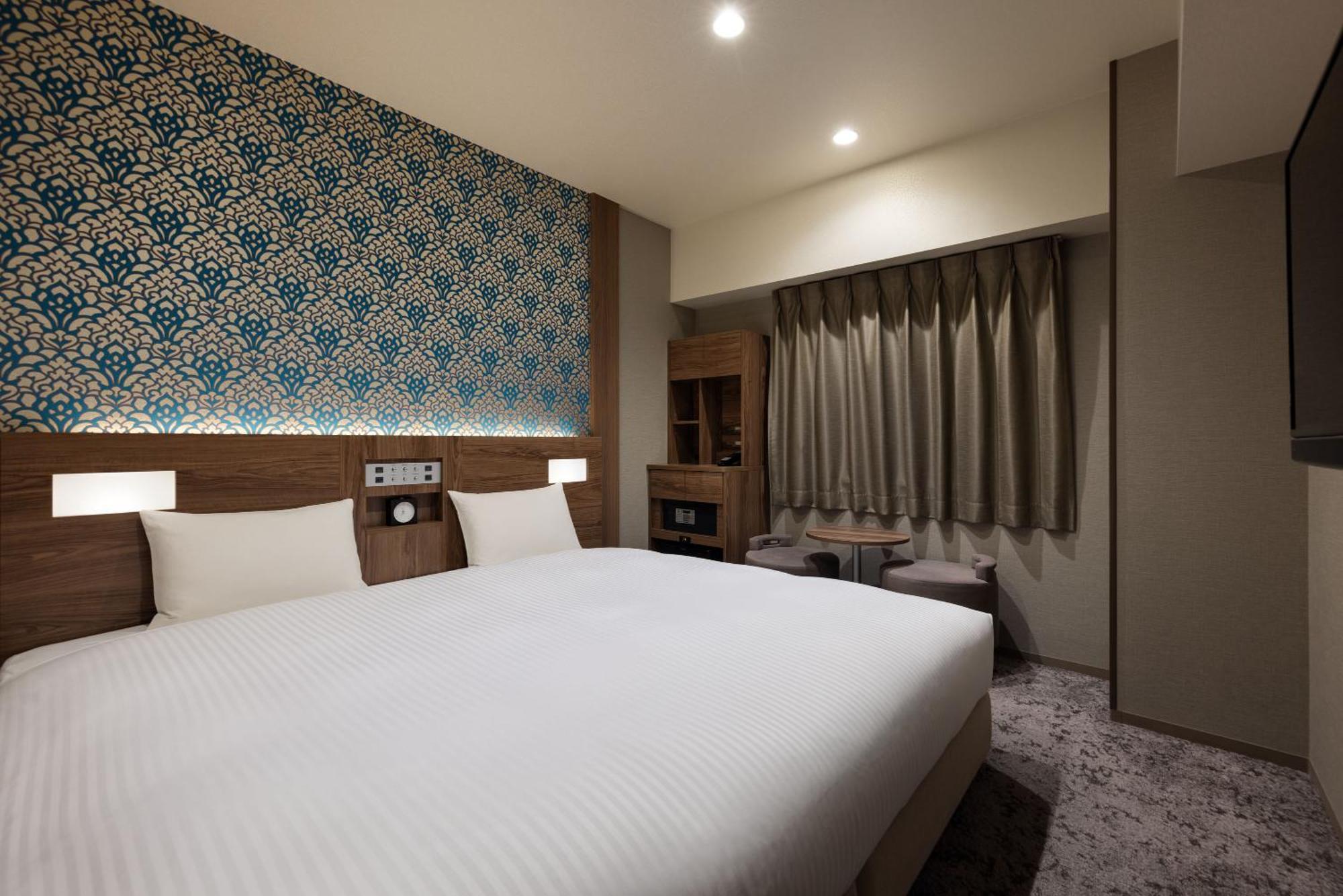 the b namba-kuromon 4* Osaka